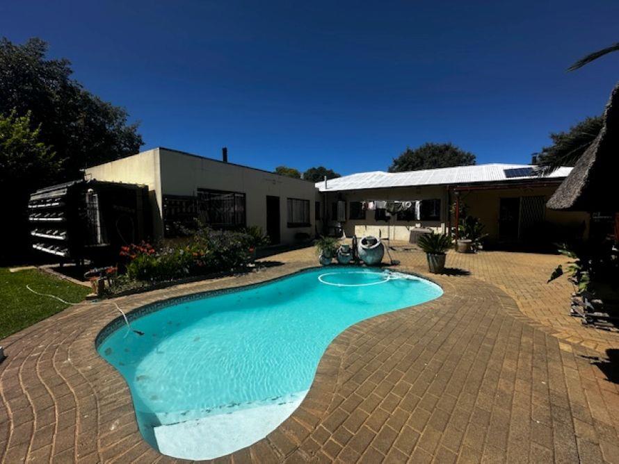 5 Bedroom Property for Sale in Wilgehof Free State